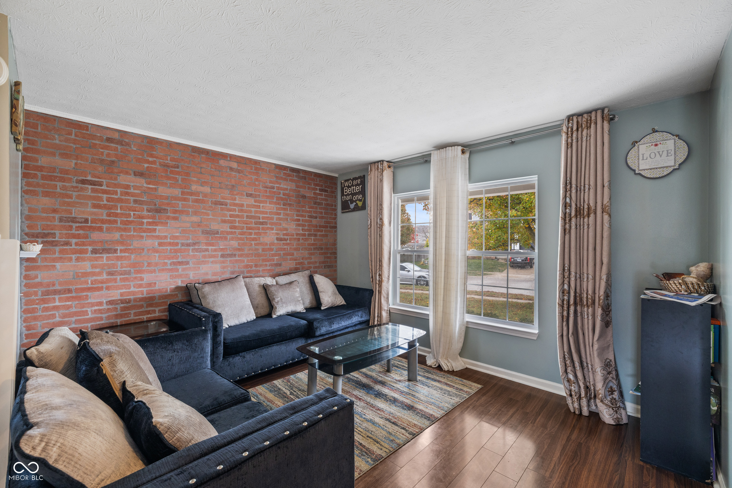 911 Needle Ridge Lane