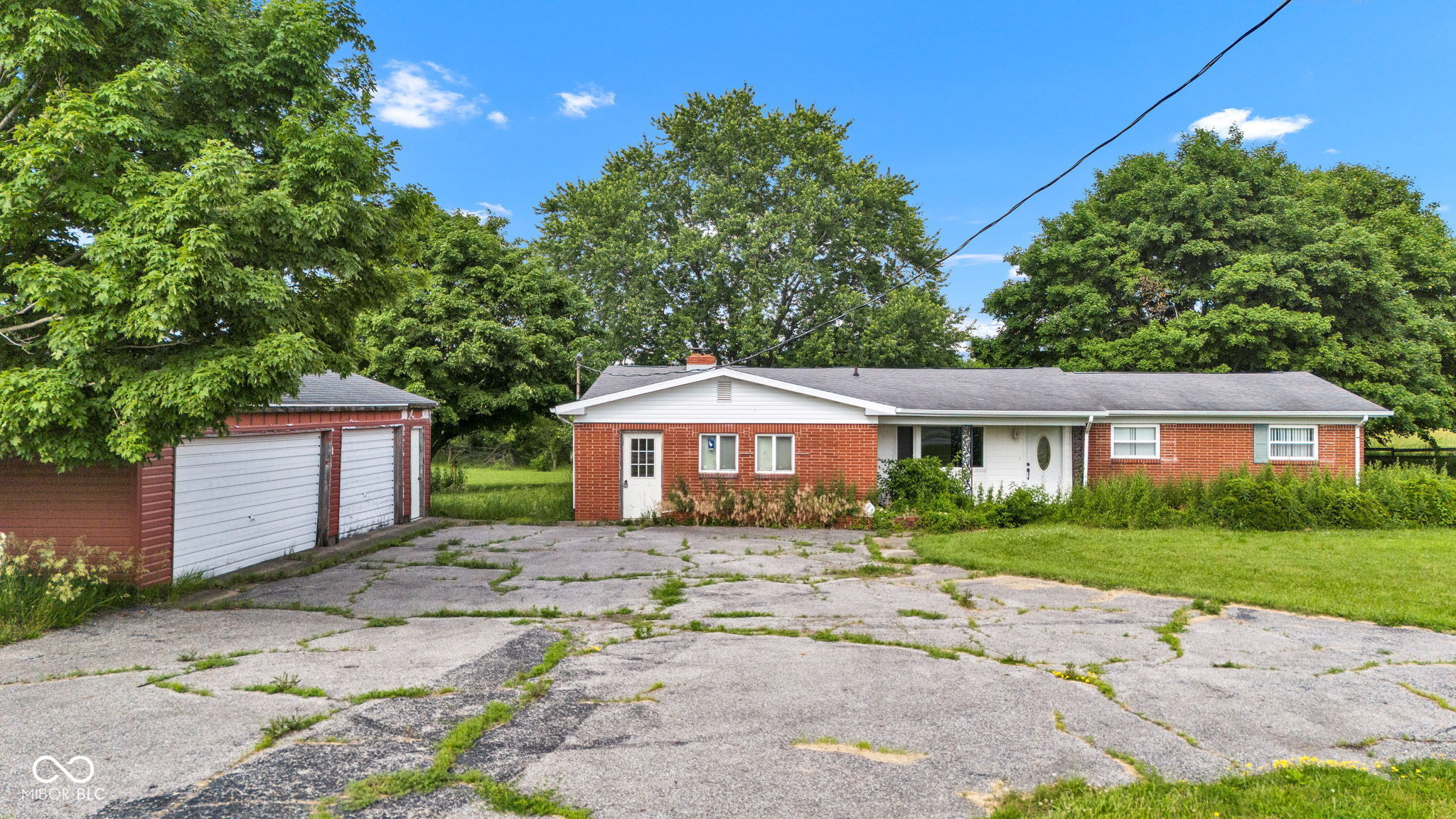 4535 N US Hwy 52