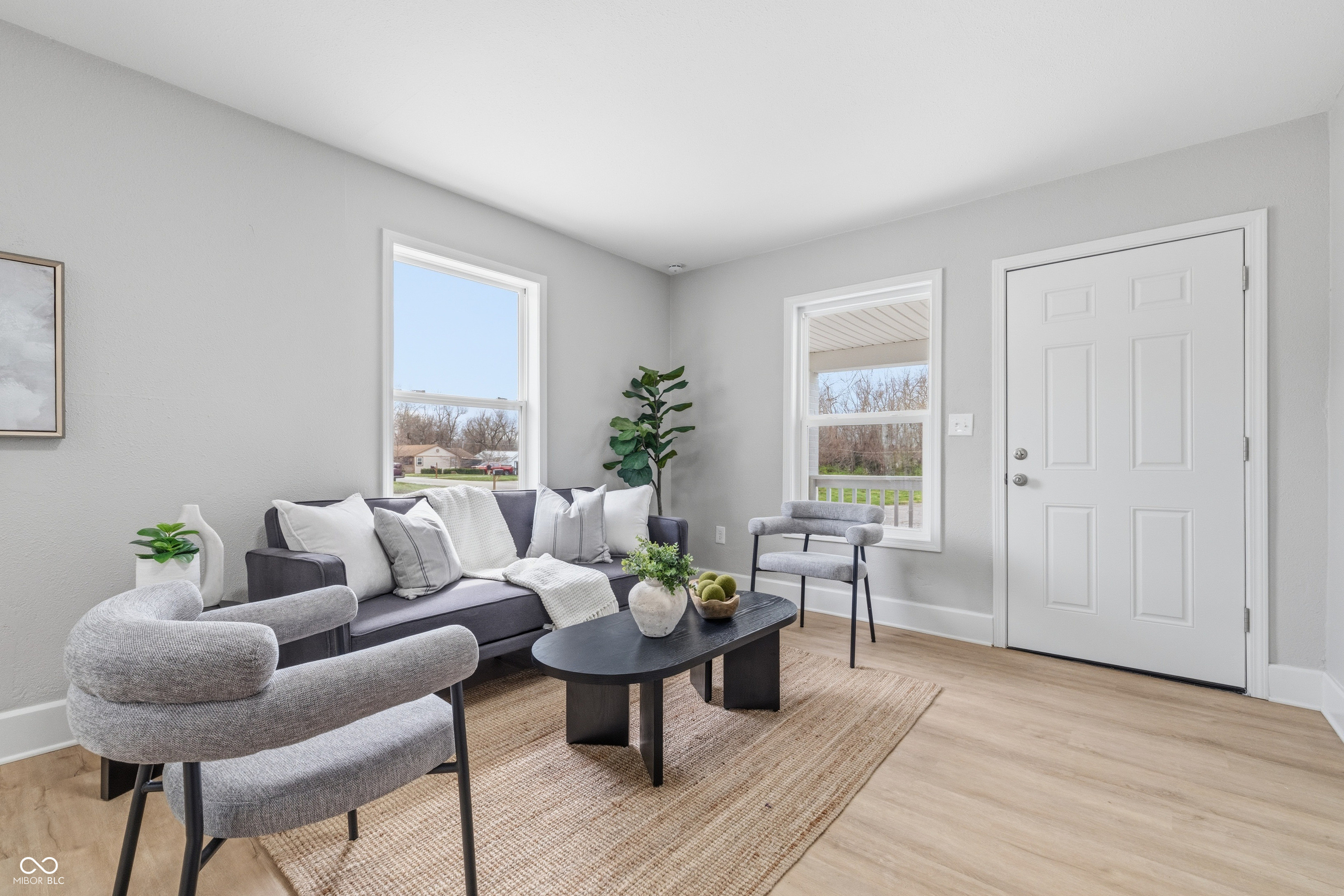 5521 S Randolph Street