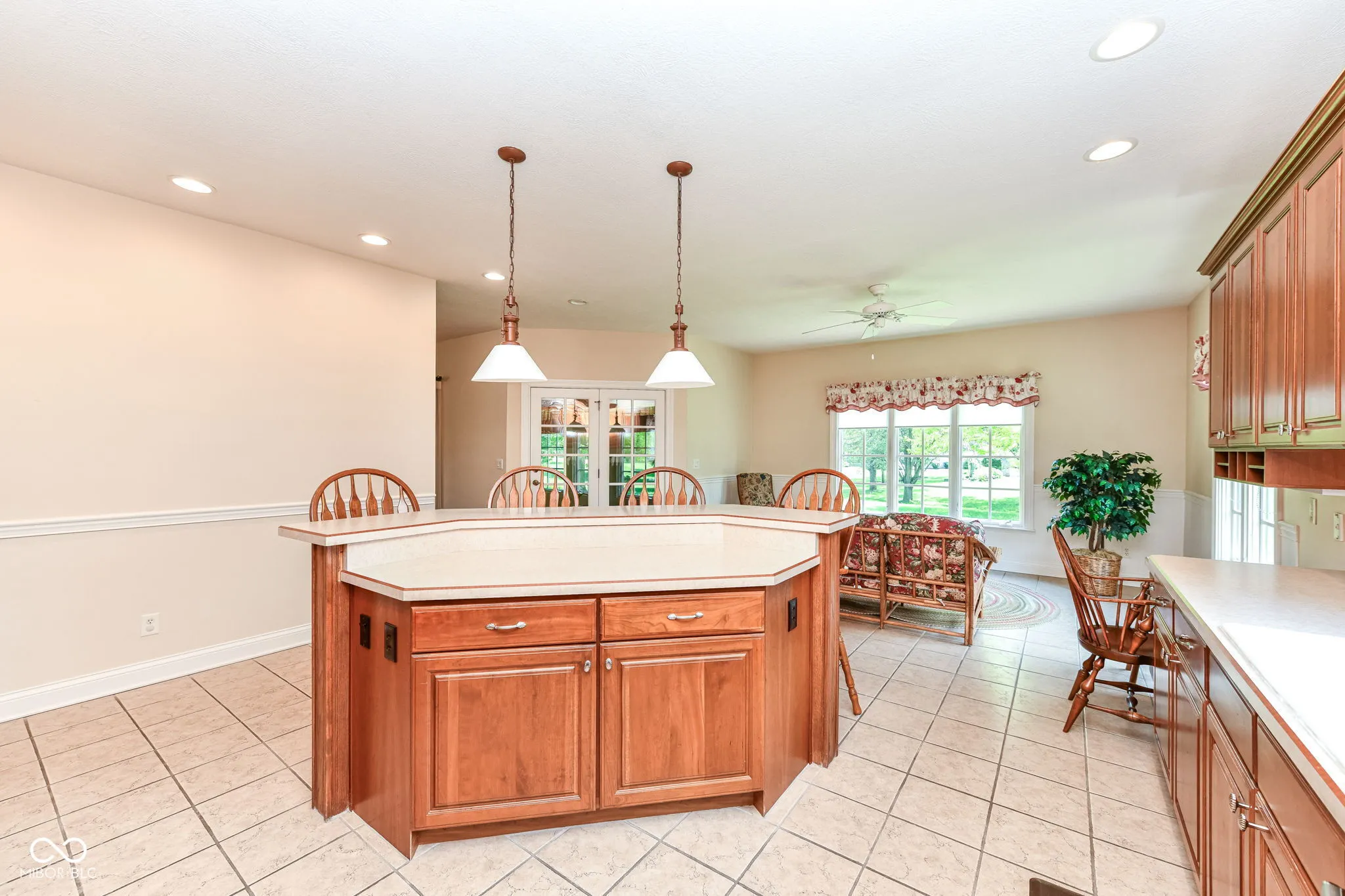 Indianapolis, Indiana 46256, United States, 3 Bedrooms Bedrooms, ,3 BathroomsBathrooms,Residential,Pending,156602