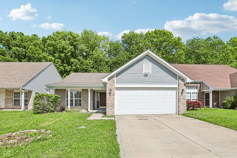 Photo of 2045 Sotheby Lane, Indianapolis, IN 46239 (MLS # 22102374)
