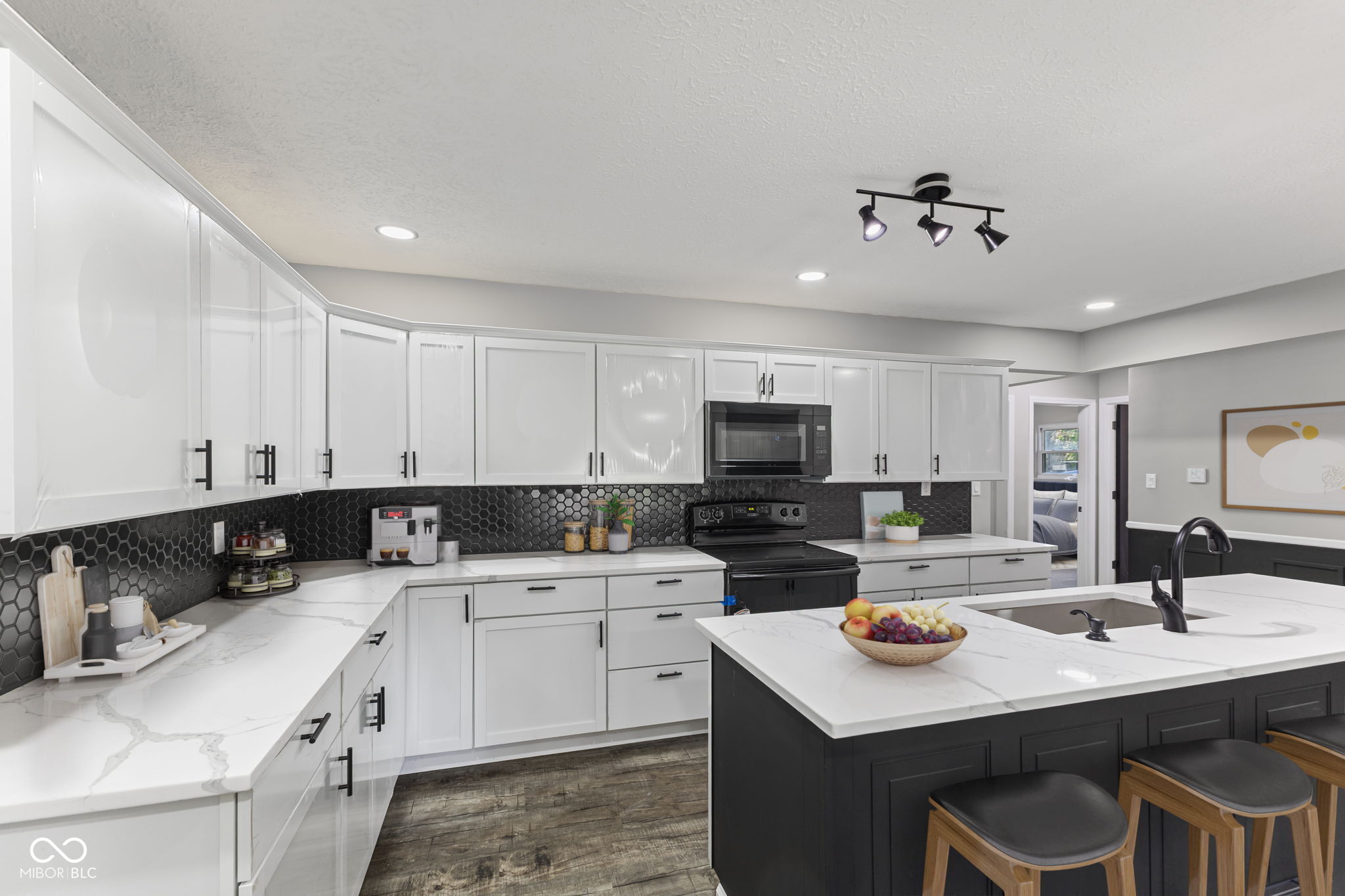 6921 Clemdale Avenue