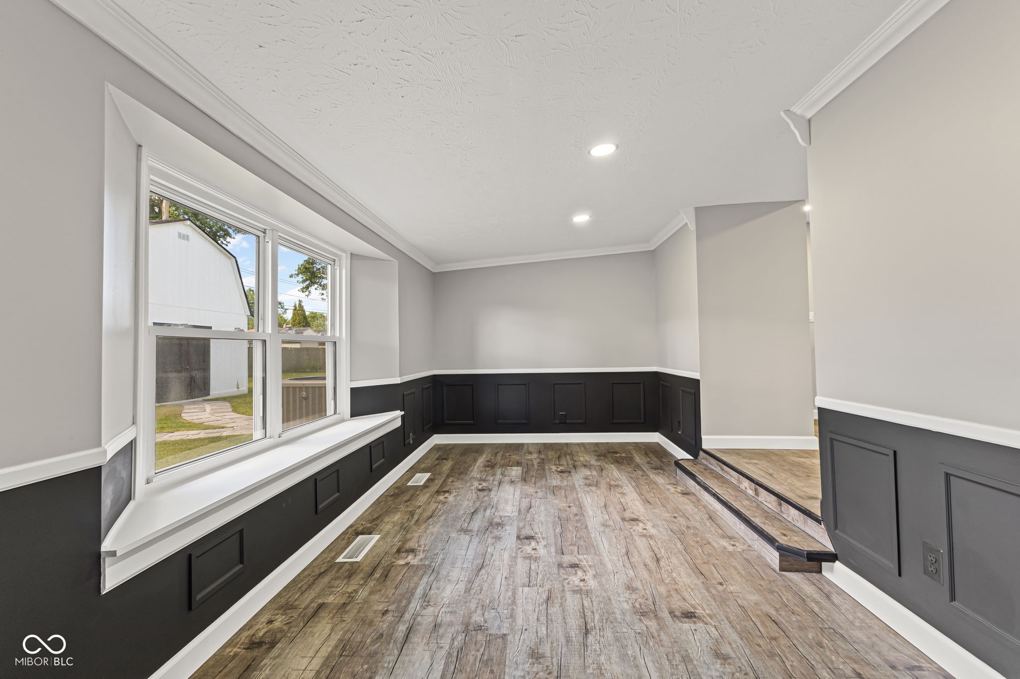 6921 Clemdale Avenue