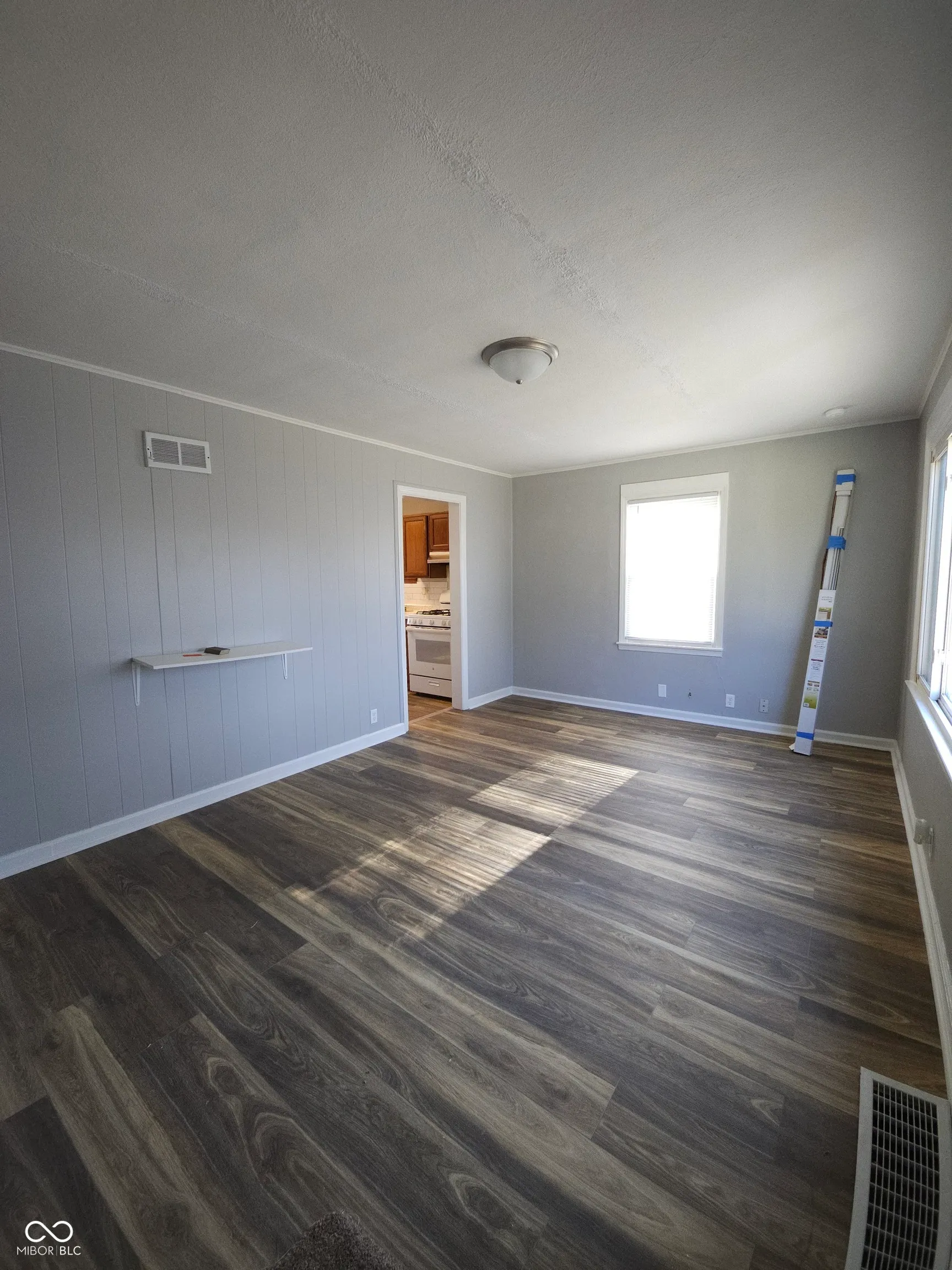 Indianapolis, Indiana 46226, United States, 2 Bedrooms Bedrooms, ,1 BathroomBathrooms,Residential,Active,81990