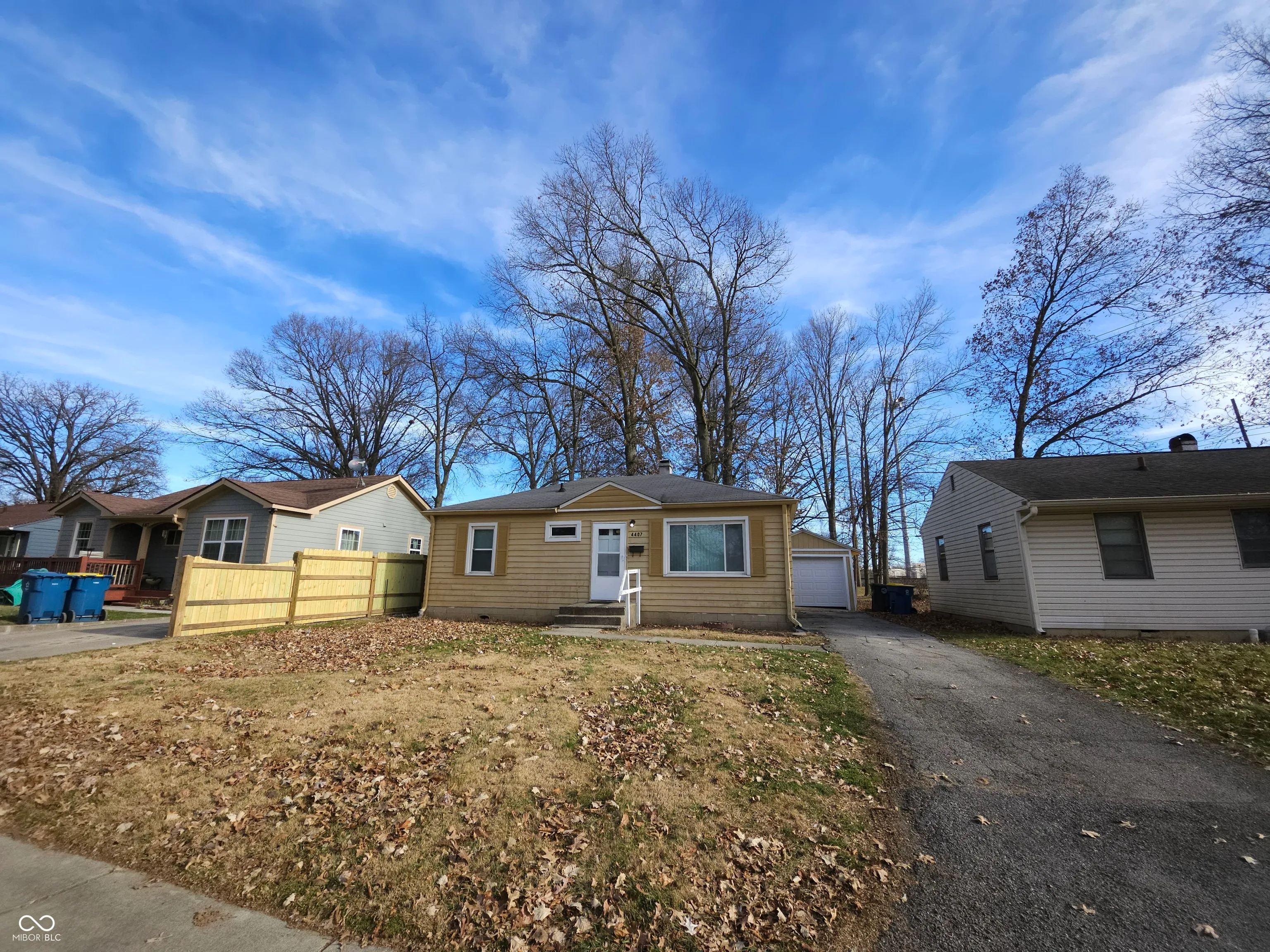 Indianapolis, Indiana 46226, United States, 2 Bedrooms Bedrooms, ,1 BathroomBathrooms,Residential,Active,81990