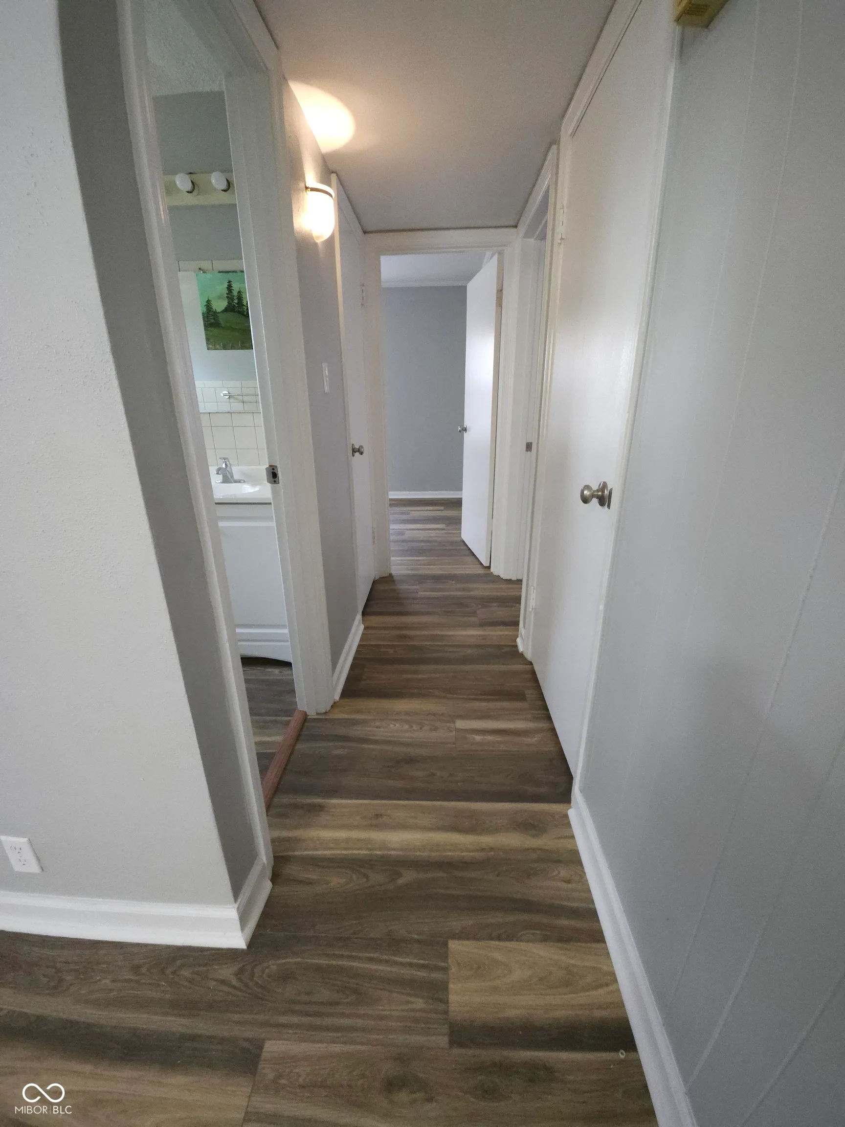 Indianapolis, Indiana 46226, United States, 2 Bedrooms Bedrooms, ,1 BathroomBathrooms,Residential,Active,81990