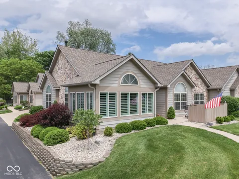1130 Deerbrook Trail, Greenwood, IN 46142 - MLS#: 22039178