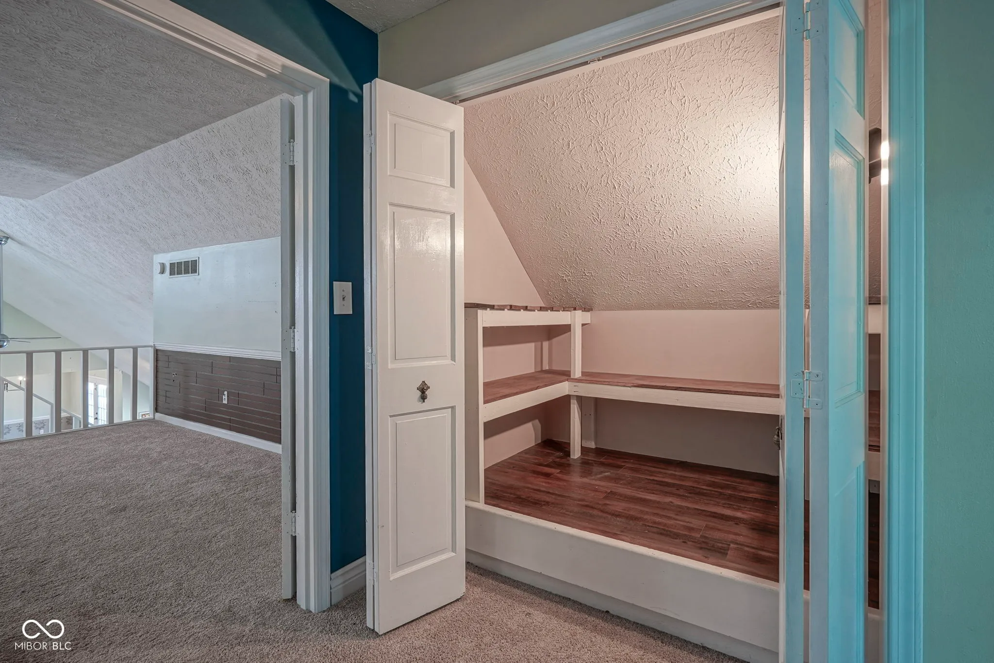 Carmel, Indiana 46032, United States, 4 Bedrooms Bedrooms, ,3 BathroomsBathrooms,Residential,Active,132756