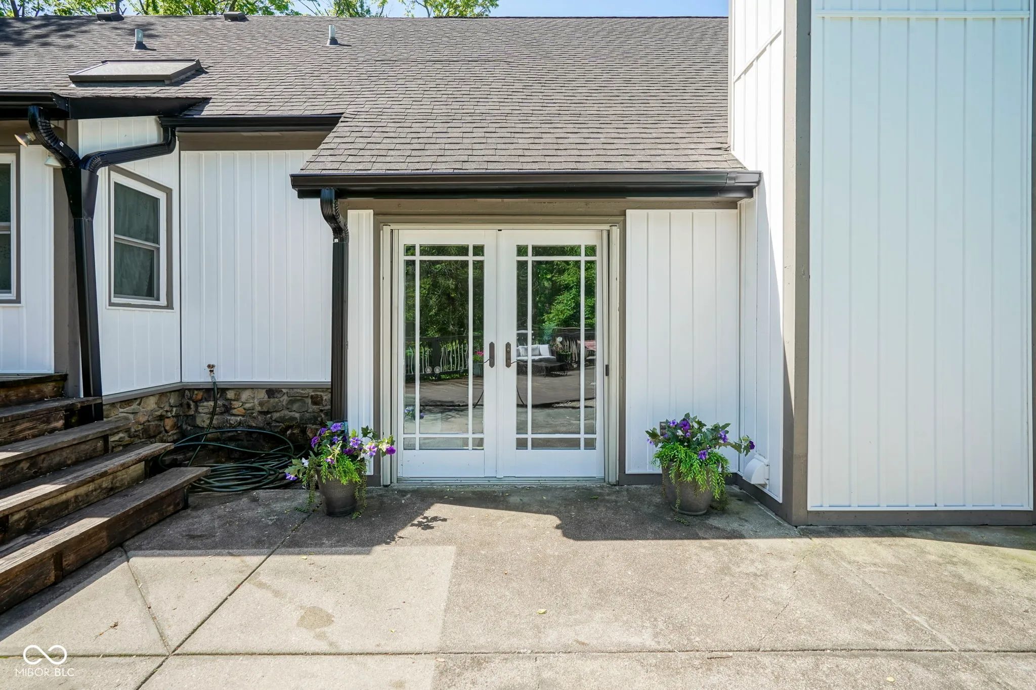 Carmel, Indiana 46032, United States, 4 Bedrooms Bedrooms, ,3 BathroomsBathrooms,Residential,Active,132756