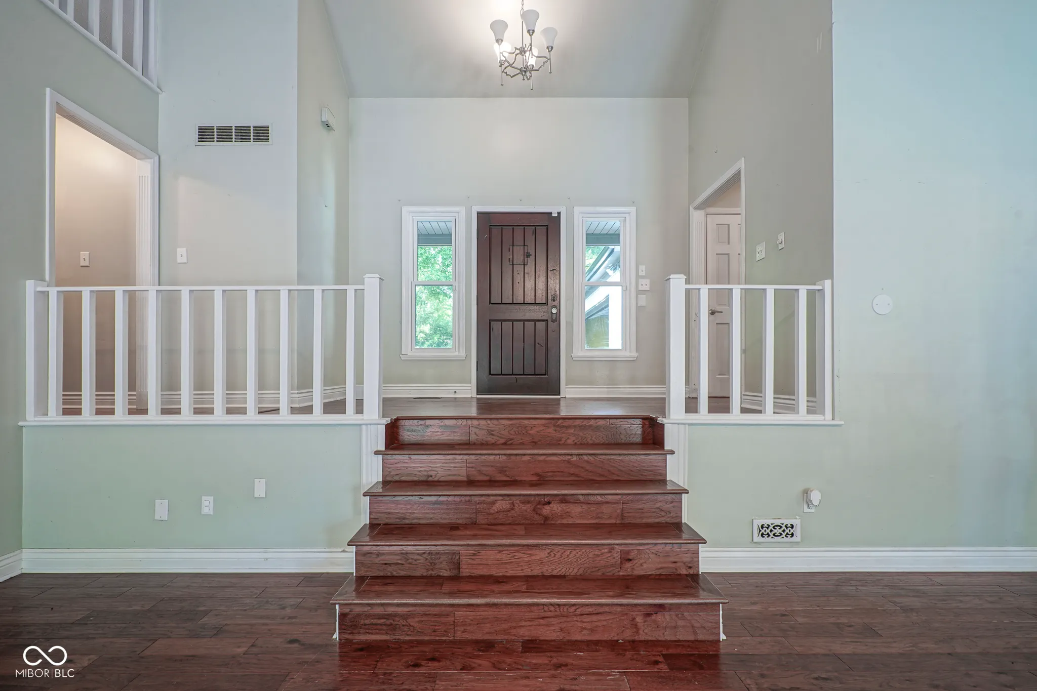 Carmel, Indiana 46032, United States, 4 Bedrooms Bedrooms, ,3 BathroomsBathrooms,Residential,Active,132756