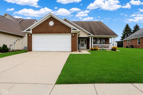 Photo of 4317 W Summerhaven Drive, New Palestine, IN 46163 (MLS # 22120232)