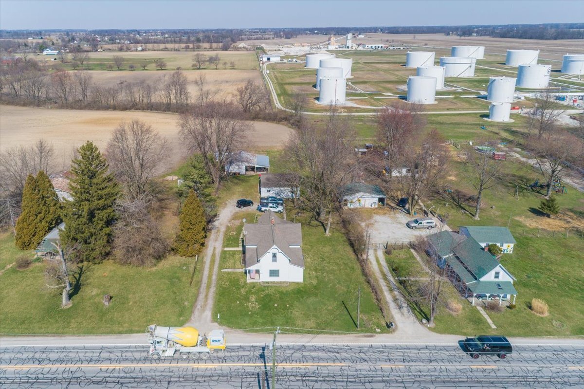 3818 W State Road 32