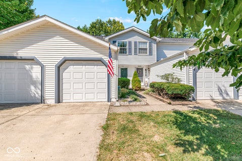 Photo of 9442 Timber View Drive, Indianapolis, IN 46250 (MLS # 22122808)
