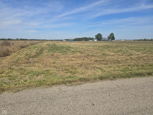 7160 E 200 N, SHELBYVILLE, IN 46176 - Image c5c458a1d2bca5e4cae98dfdf080e335/2981542402