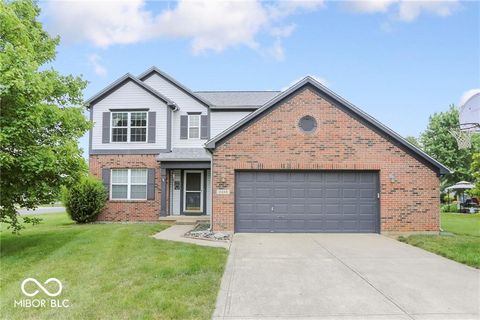 4344 Teakwood Lane Greenwood IN 46143