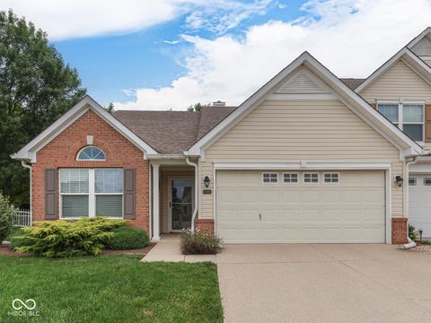 Photo of 3340 Eaton Mews Court, Greenwood, IN 46143 (MLS # 22109939)
