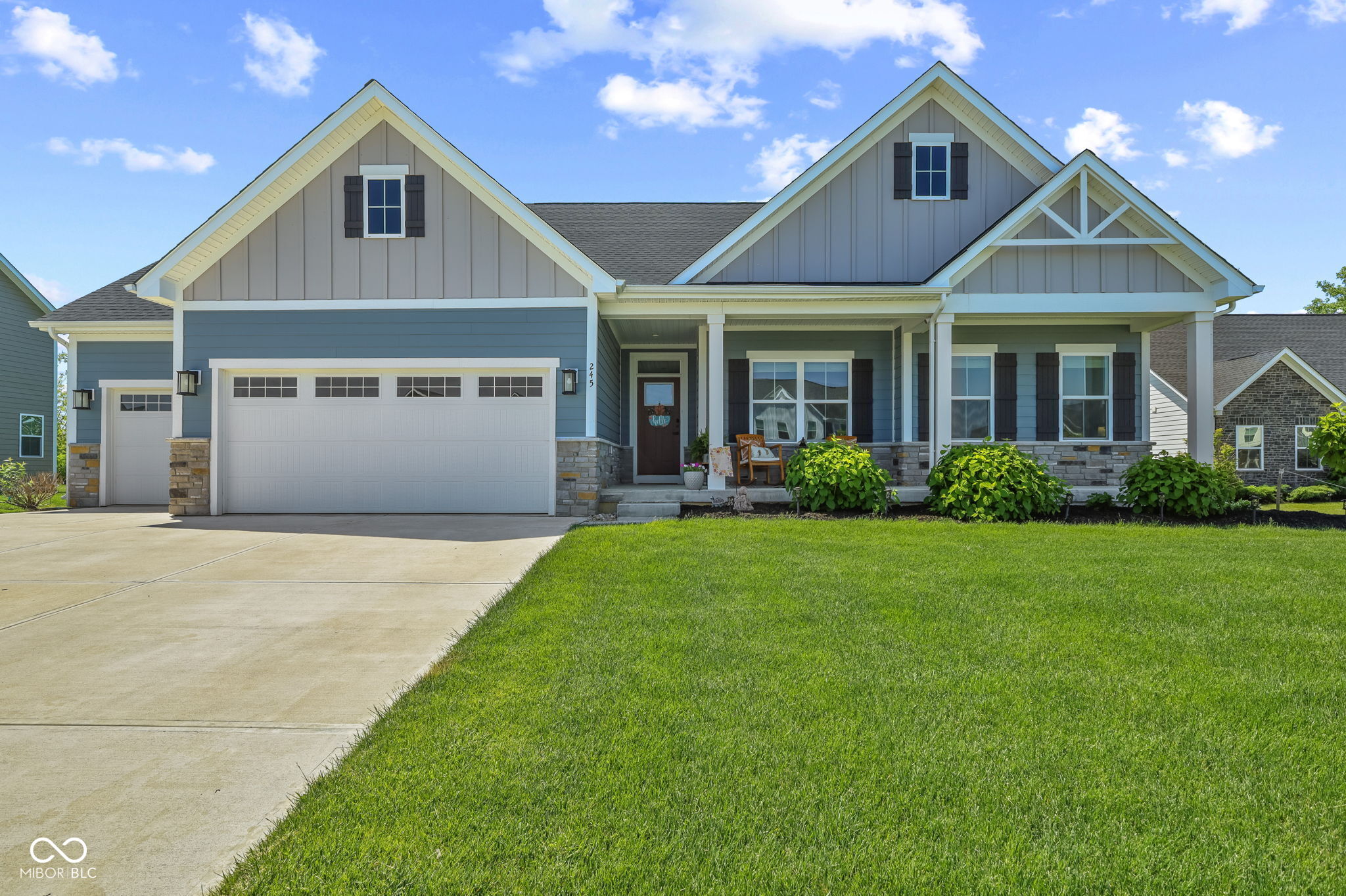 Photo 1 of 33 — 245 Bohicket Road, Whiteland, IN 46184