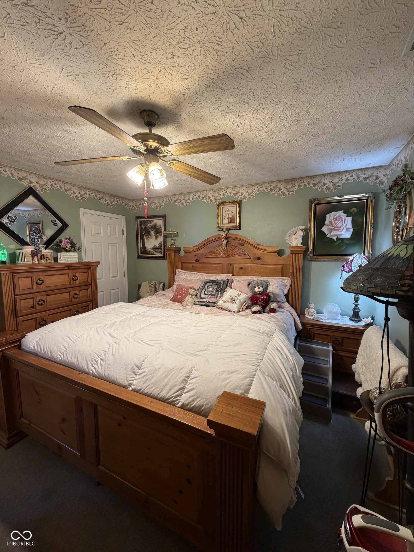 7625 Orchard Village Drive