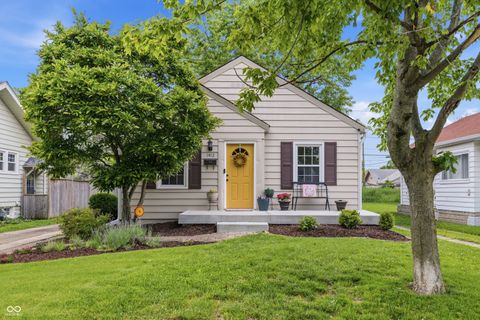 Photo of 1412 N Bosart Avenue, Indianapolis, IN 46201 (MLS # 22102693)