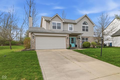 Photo of 5348 Creekbend Drive, Carmel, IN 46033 (MLS # 22092602)