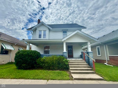 Photo of 131 2nd Street, Shelbyville, IN 46176 (MLS # 22120603)