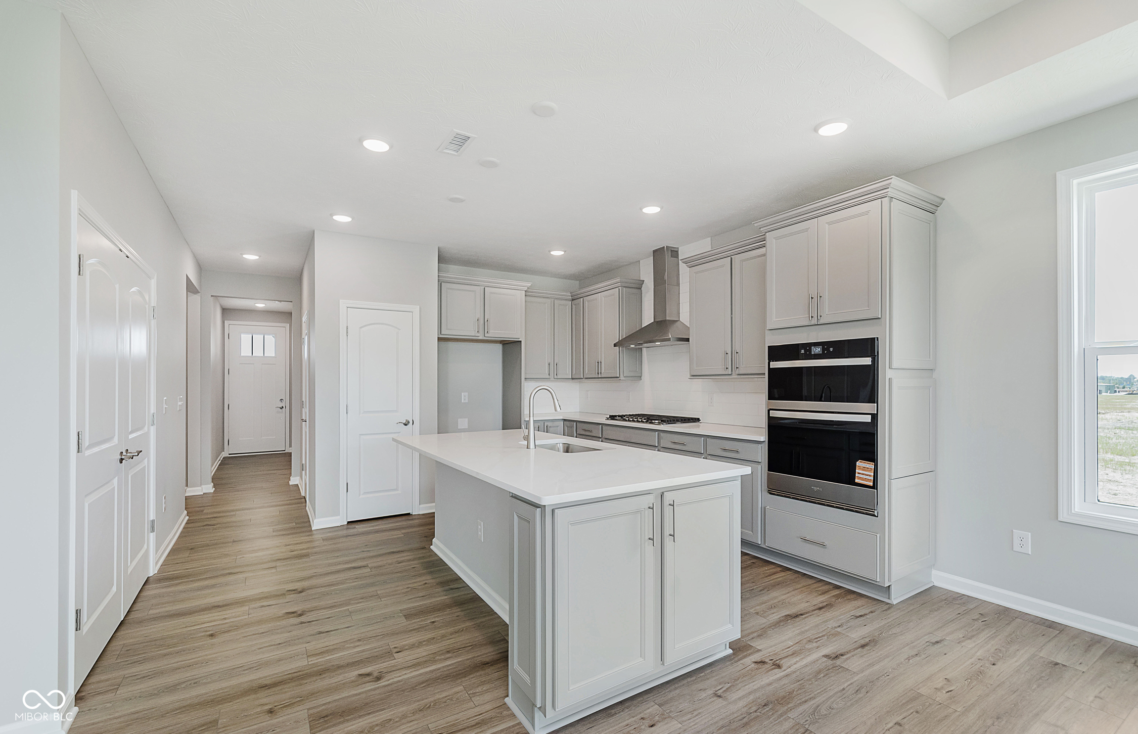 2543 Goldfinger Lane