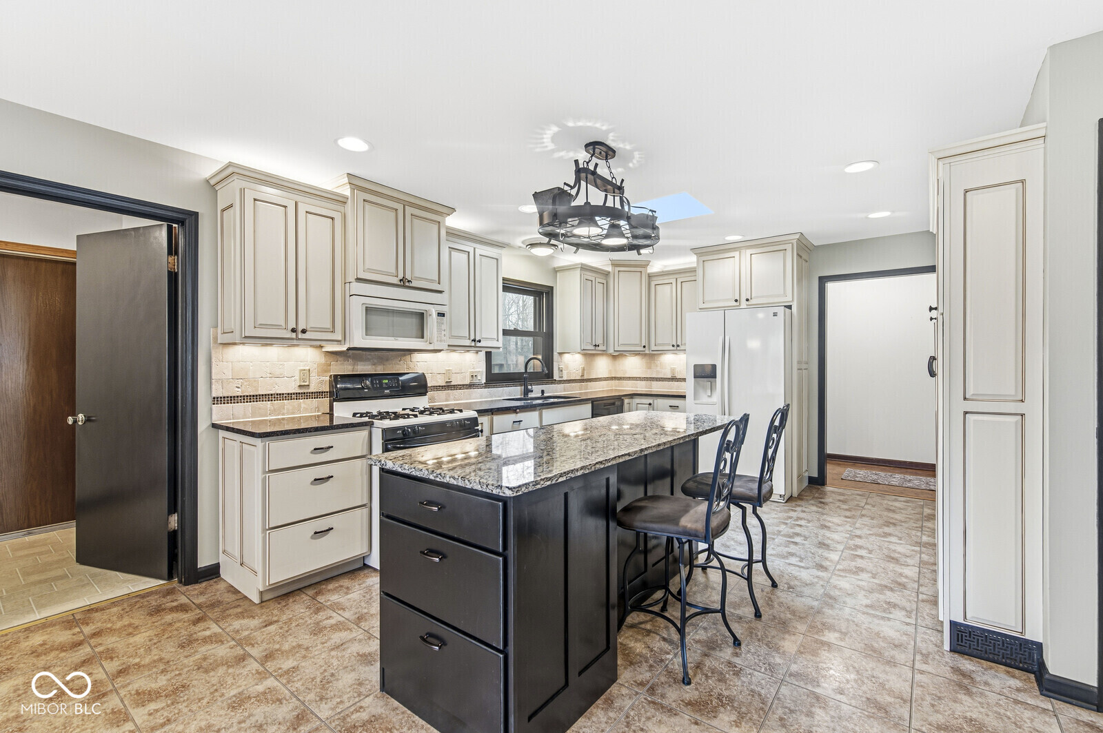 7938 Black Oak Drive