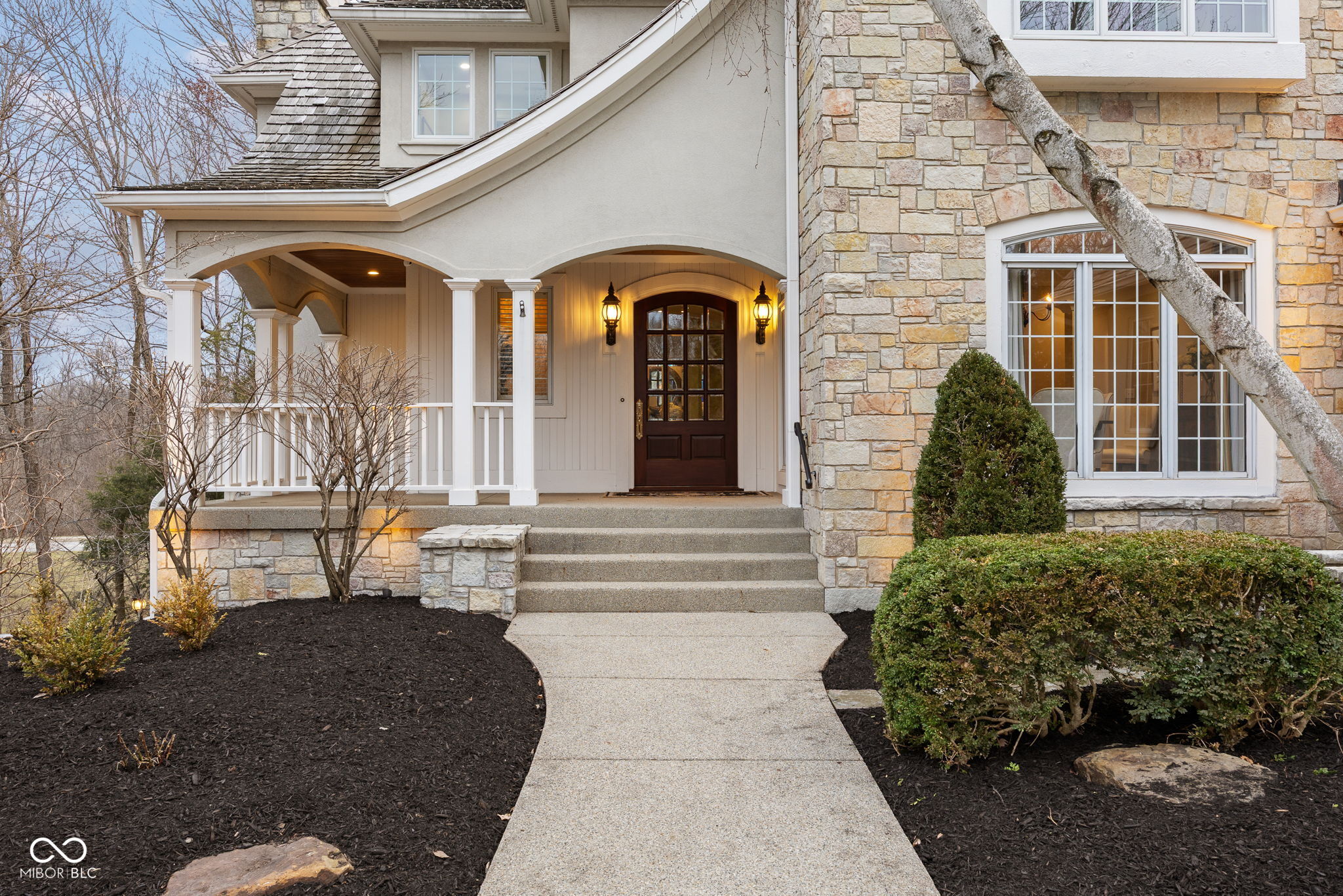 4530 Chase Oak Court