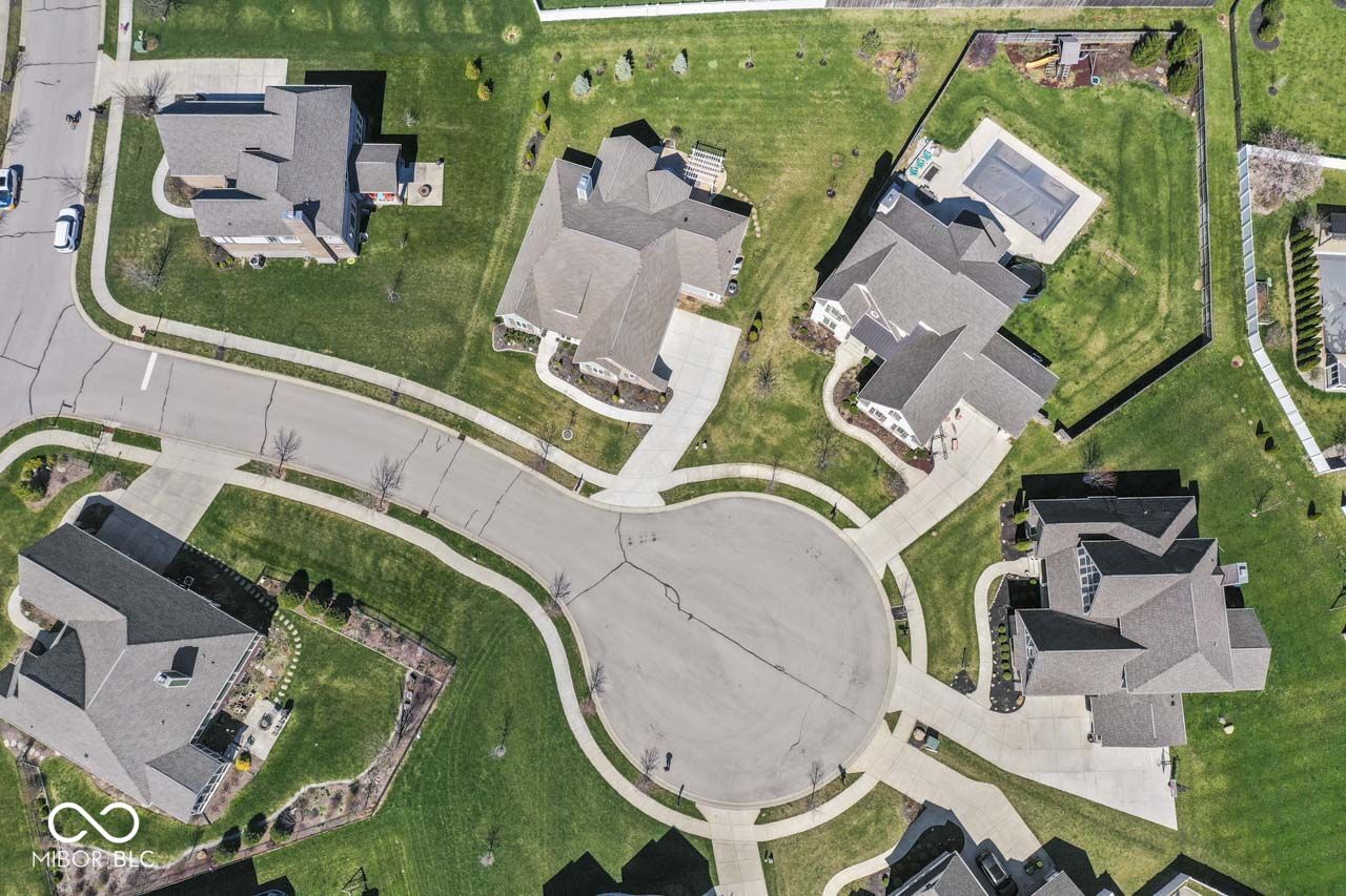 10780 Creekbed Circle