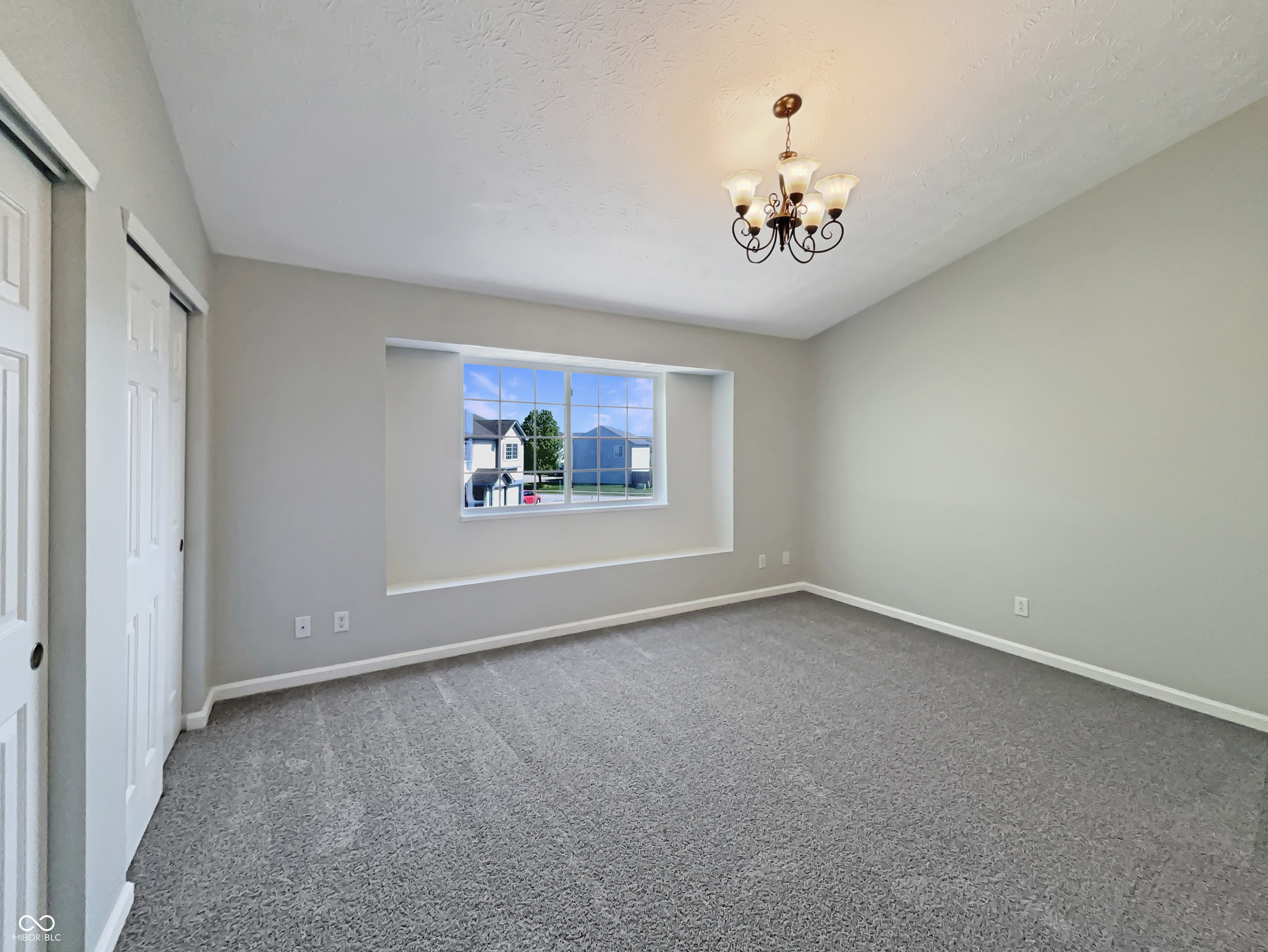 6628 Dunsdin Drive