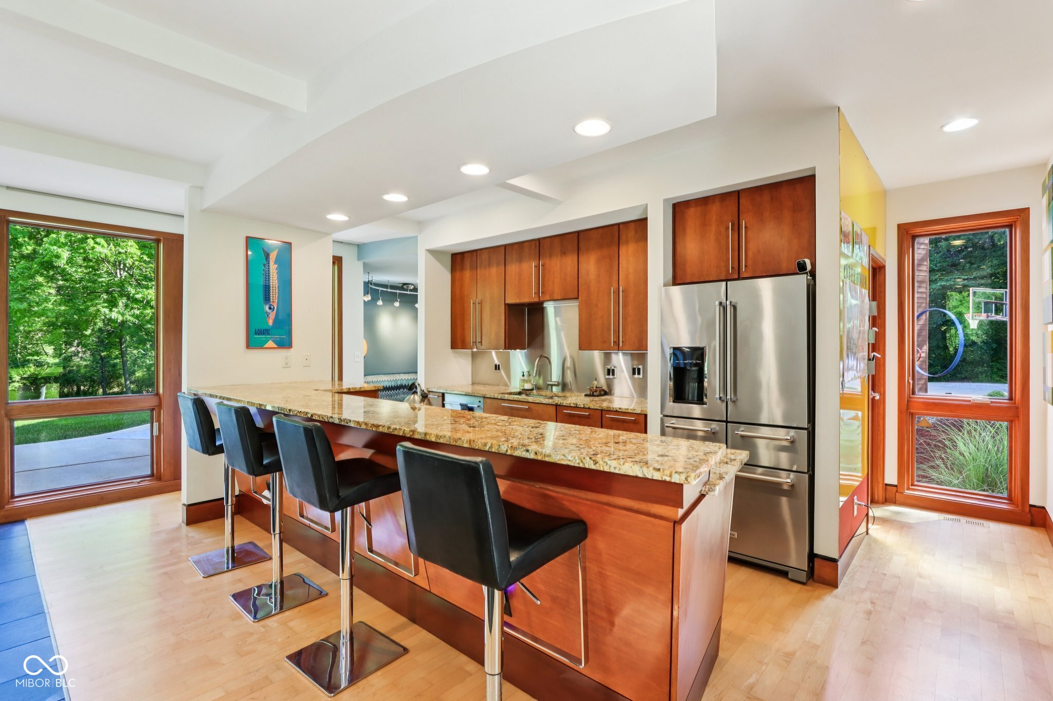 5528 State Road 144