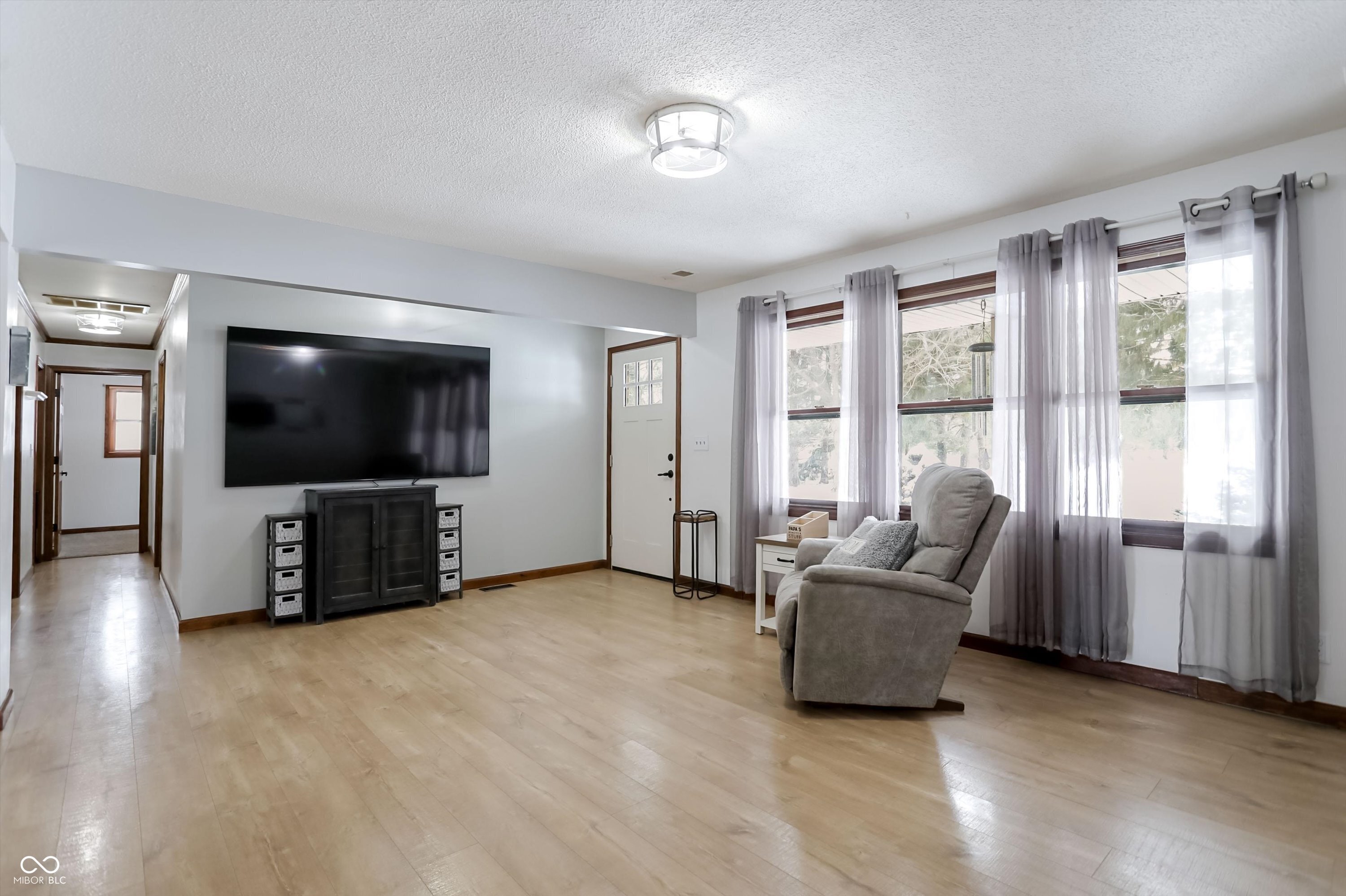 8420 N County Road 150 E