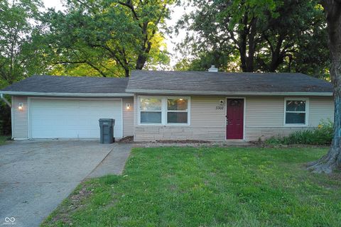 Photo of 3302 N Ashland Avenue, Indianapolis, IN 46226 (MLS # 22101601)