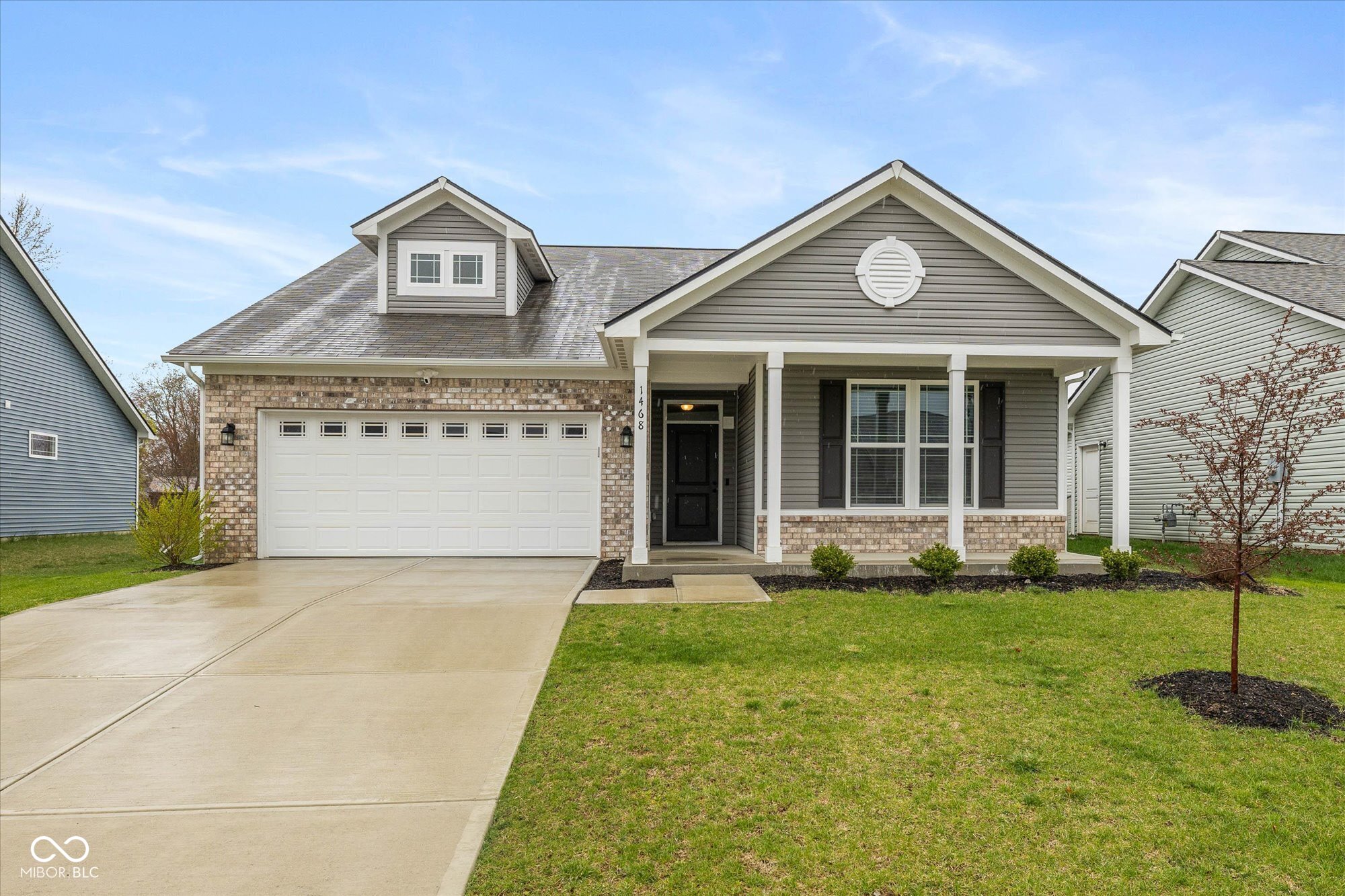 1468 Lexington Trail