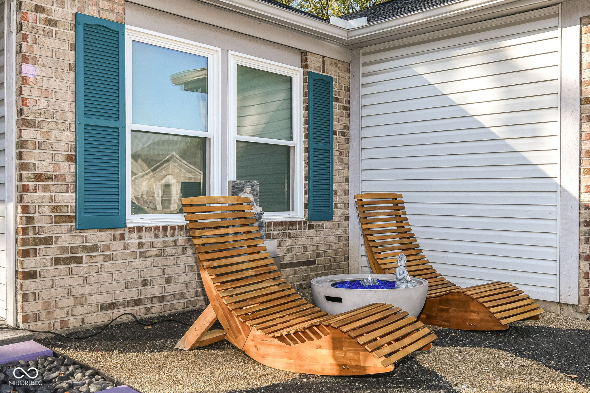 5619 Imperial Woods Circle