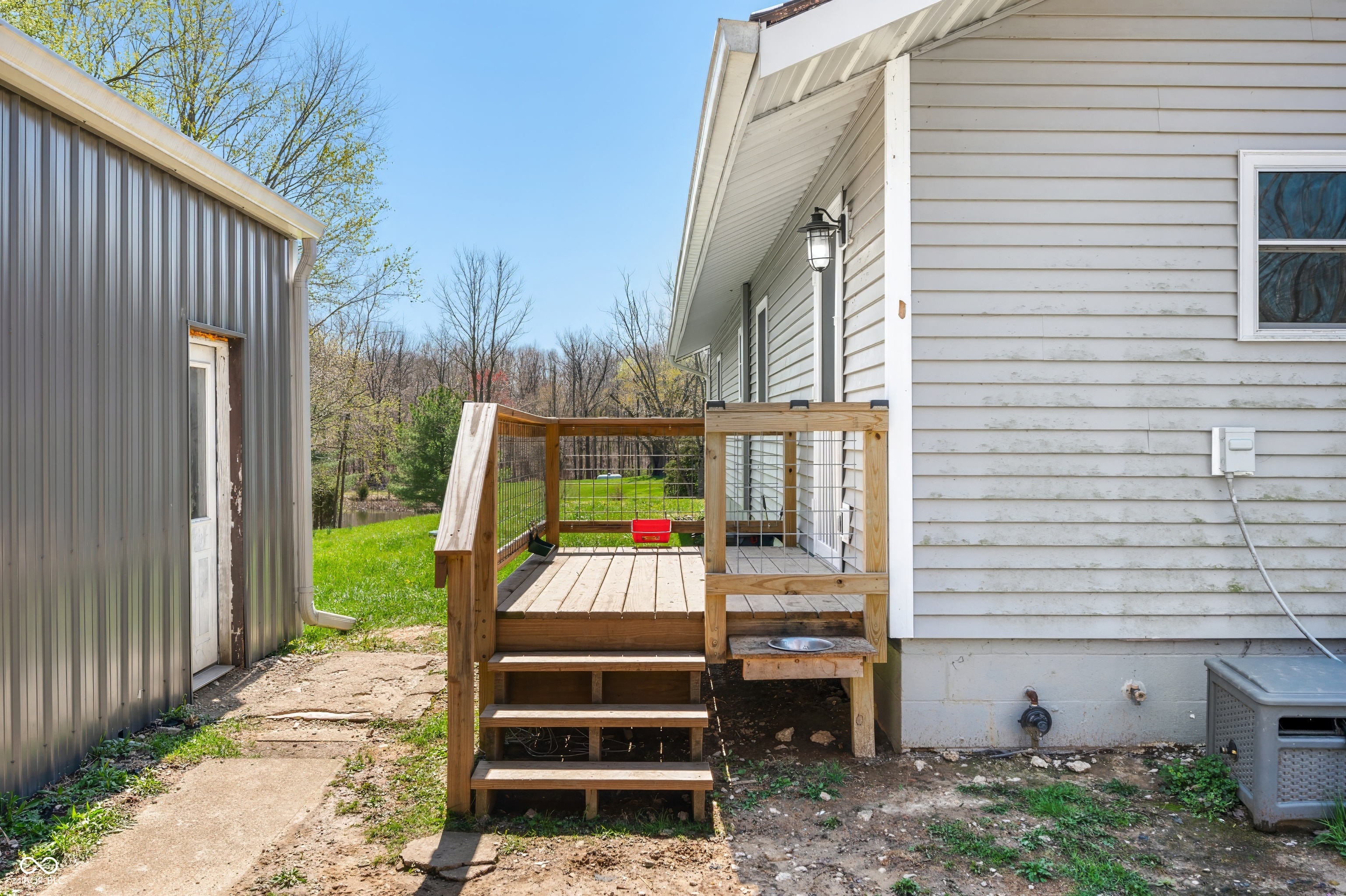 9267 N State Road 135