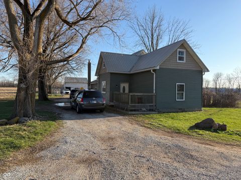 Photo of 11093 700 St N, Wilkinson, IN 46186 (MLS # 22090291)