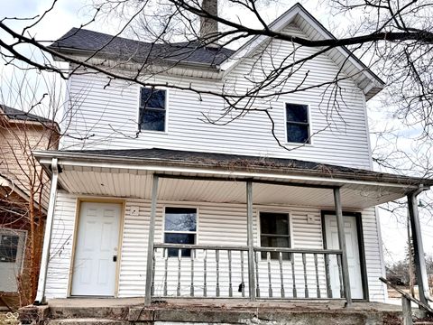 Photo of 2858 N Kenwood Avenue, Indianapolis, IN 46208 (MLS # 22069972)