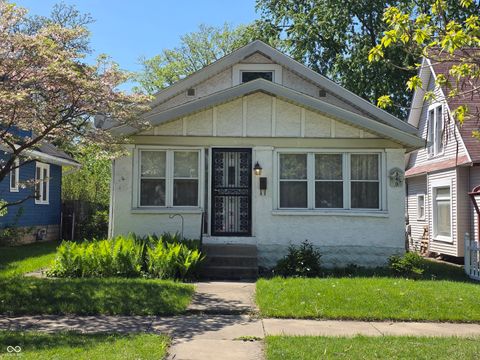 Photo of 340 S Grand Avenue, Indianapolis, IN 46219 (MLS # 22097677)