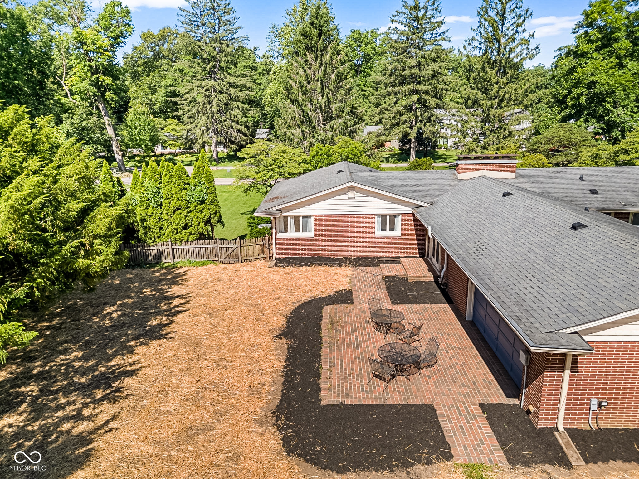 3233 Woodland Parkway