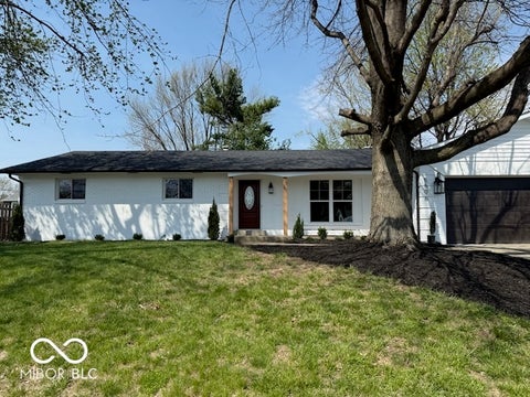Photo of 5506 Hollister Drive, Speedway, IN 46224 (MLS # 22084107)