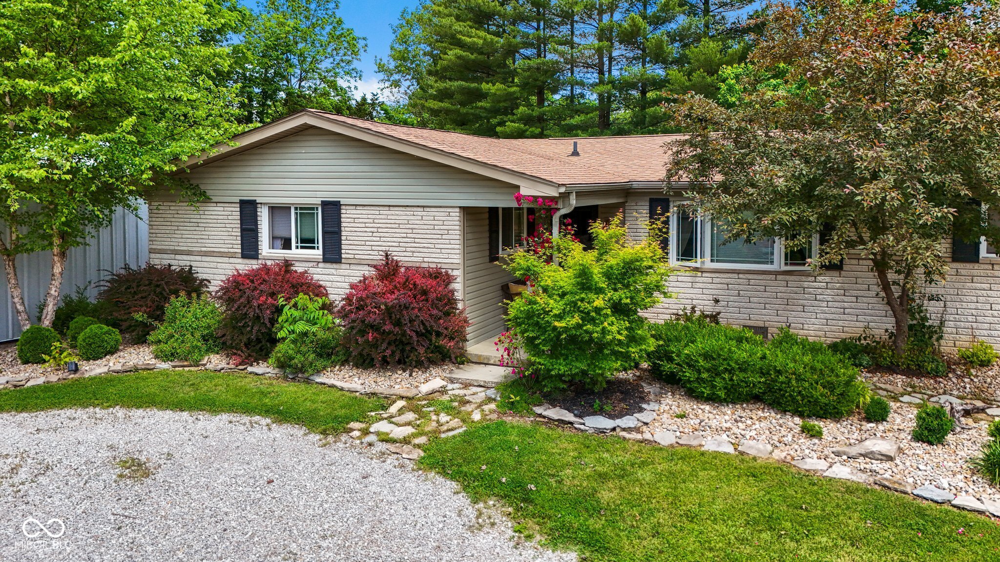 3480 W Broadus Drive