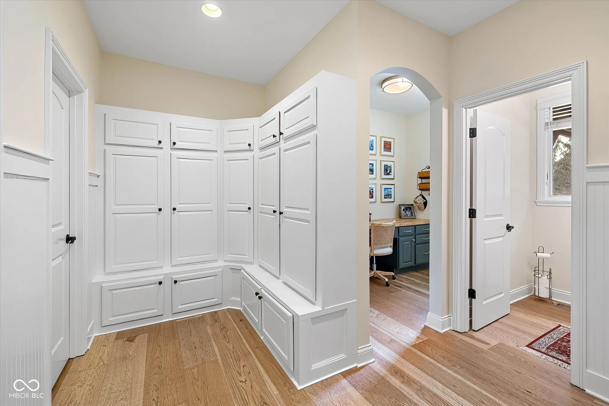 Fishers, Indiana 46040, United States, 5 Bedrooms Bedrooms, ,5 BathroomsBathrooms,Residential,Pending,251992