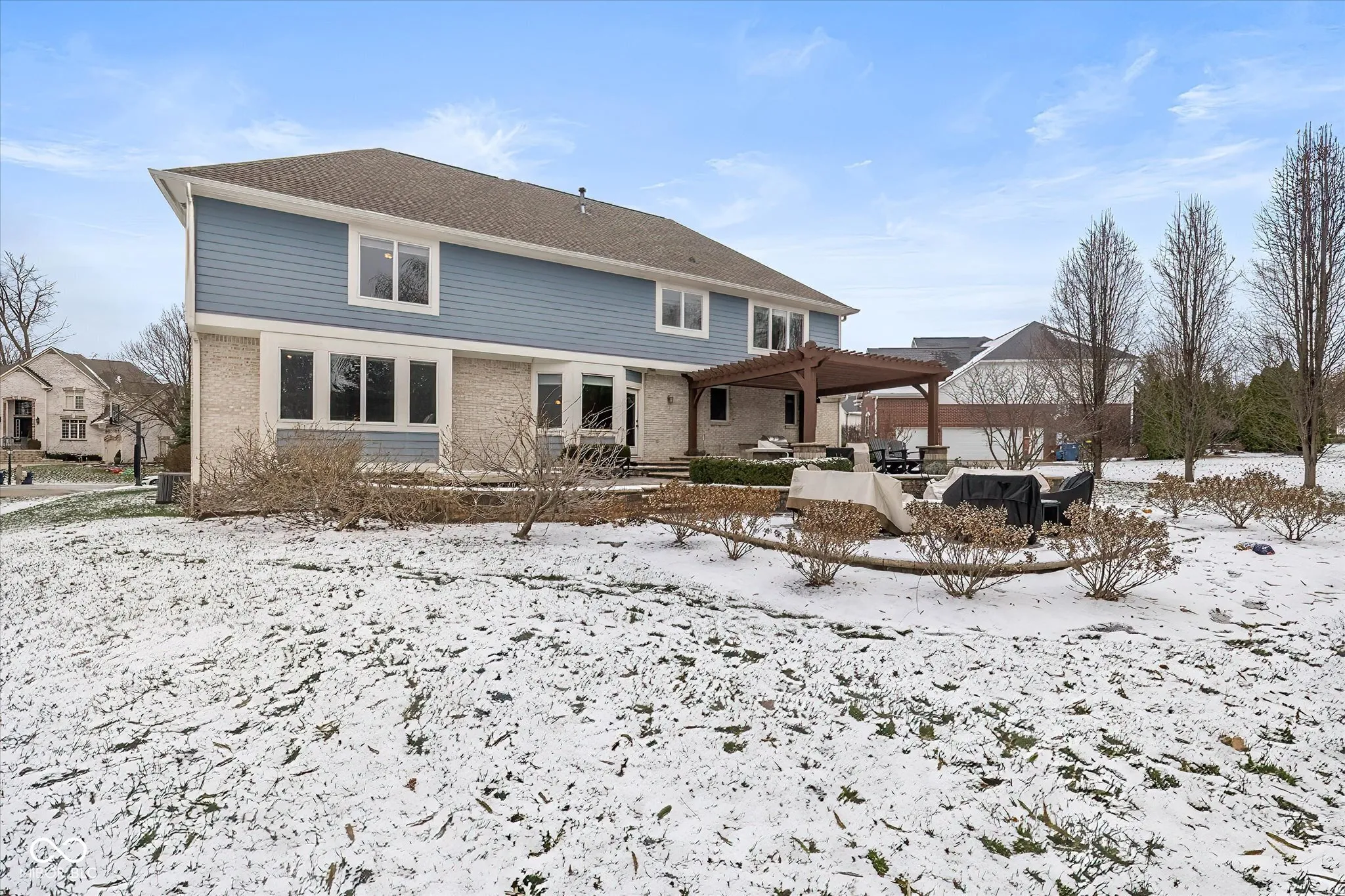 Fishers, Indiana 46040, United States, 5 Bedrooms Bedrooms, ,5 BathroomsBathrooms,Residential,Pending,251992