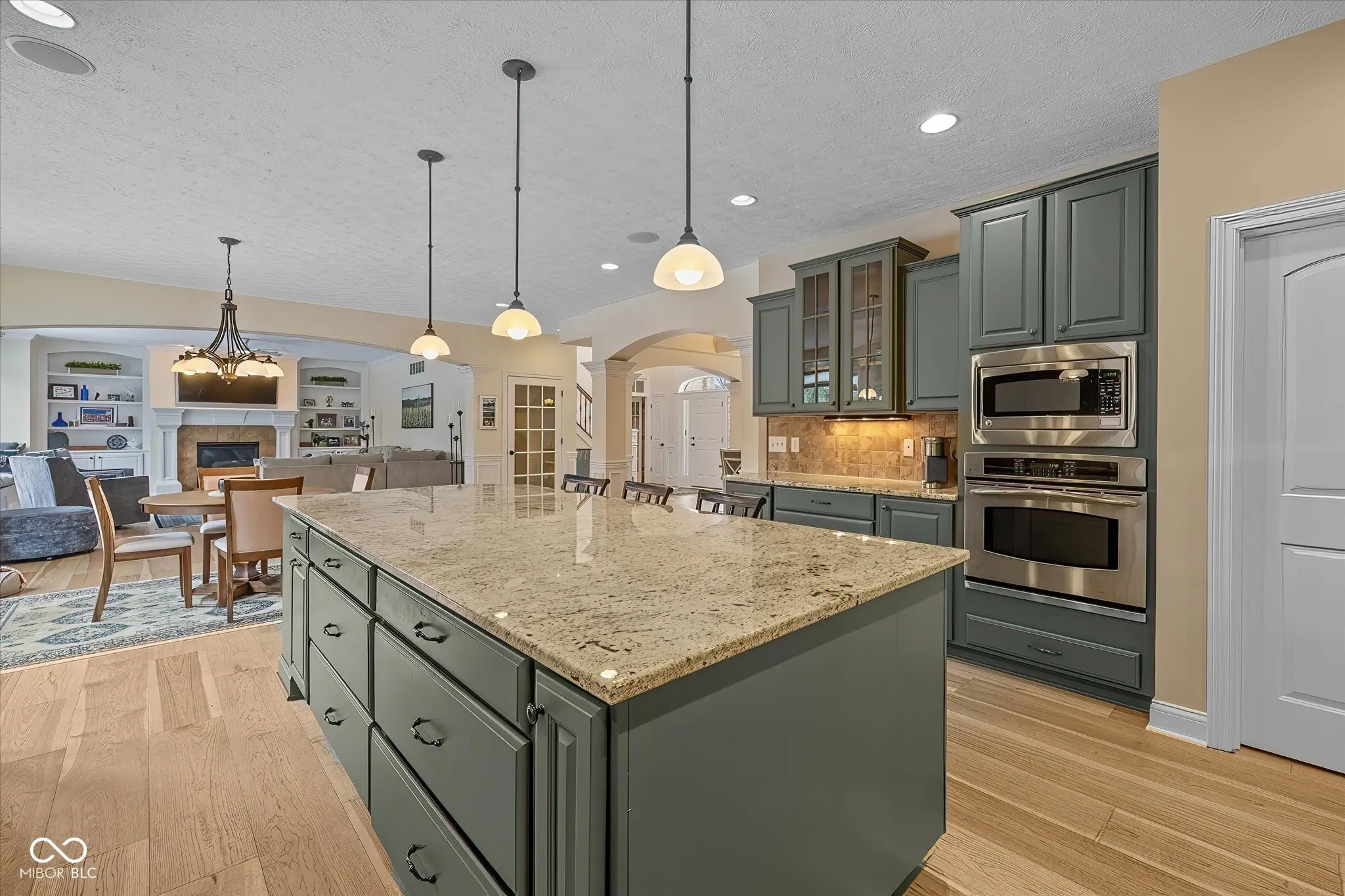 Fishers, Indiana 46040, United States, 5 Bedrooms Bedrooms, ,5 BathroomsBathrooms,Residential,Pending,251992