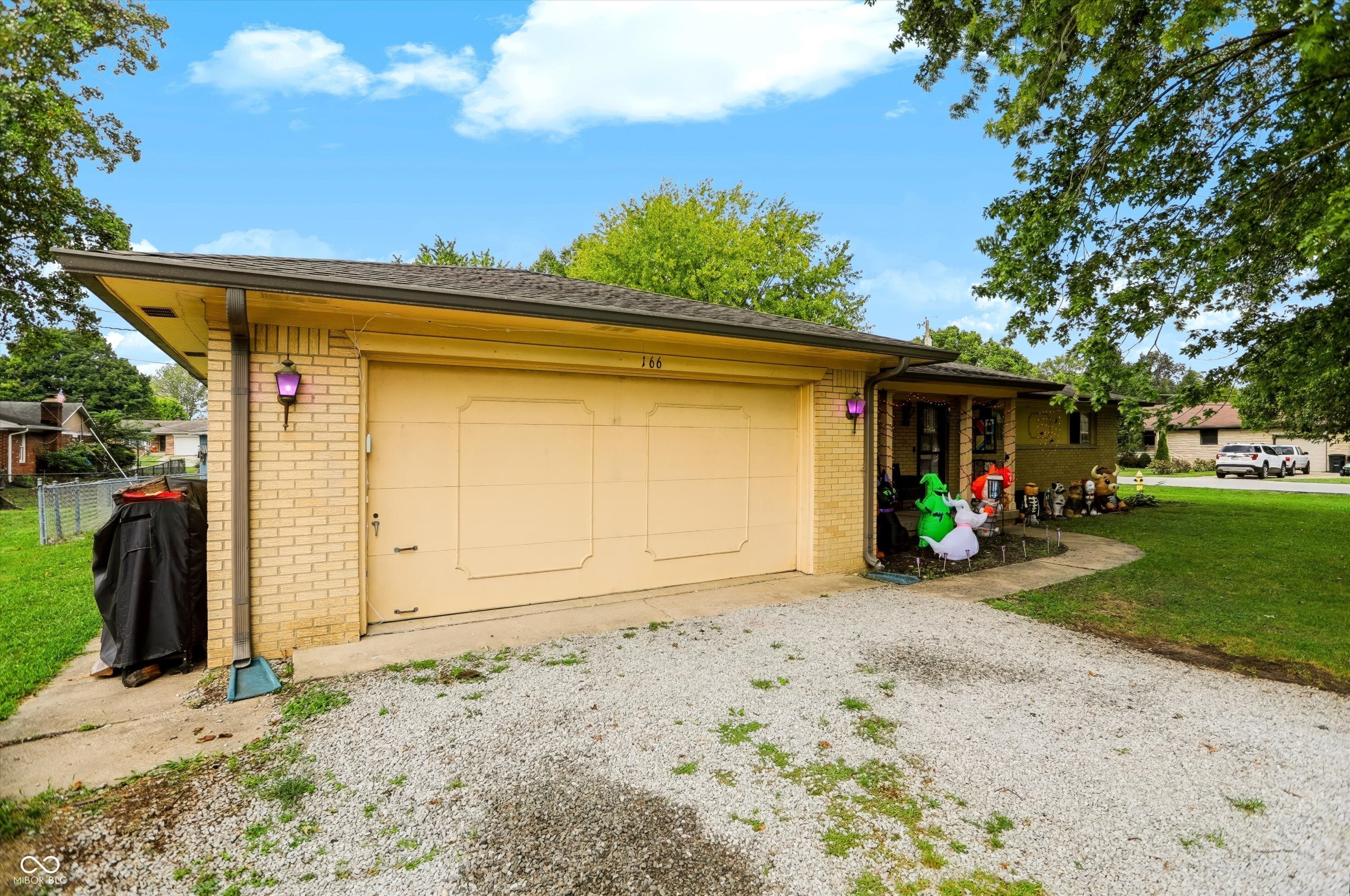 166 Altum Court