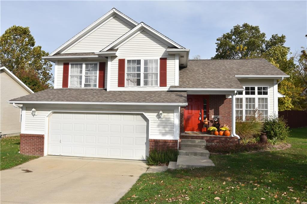 Photo 1 of 17 — 1604 Liberty Way, Hope, IN 47246