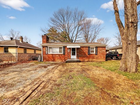 Photo of 2916 S Roena Street, Indianapolis, IN 46241 (MLS # 22088599)