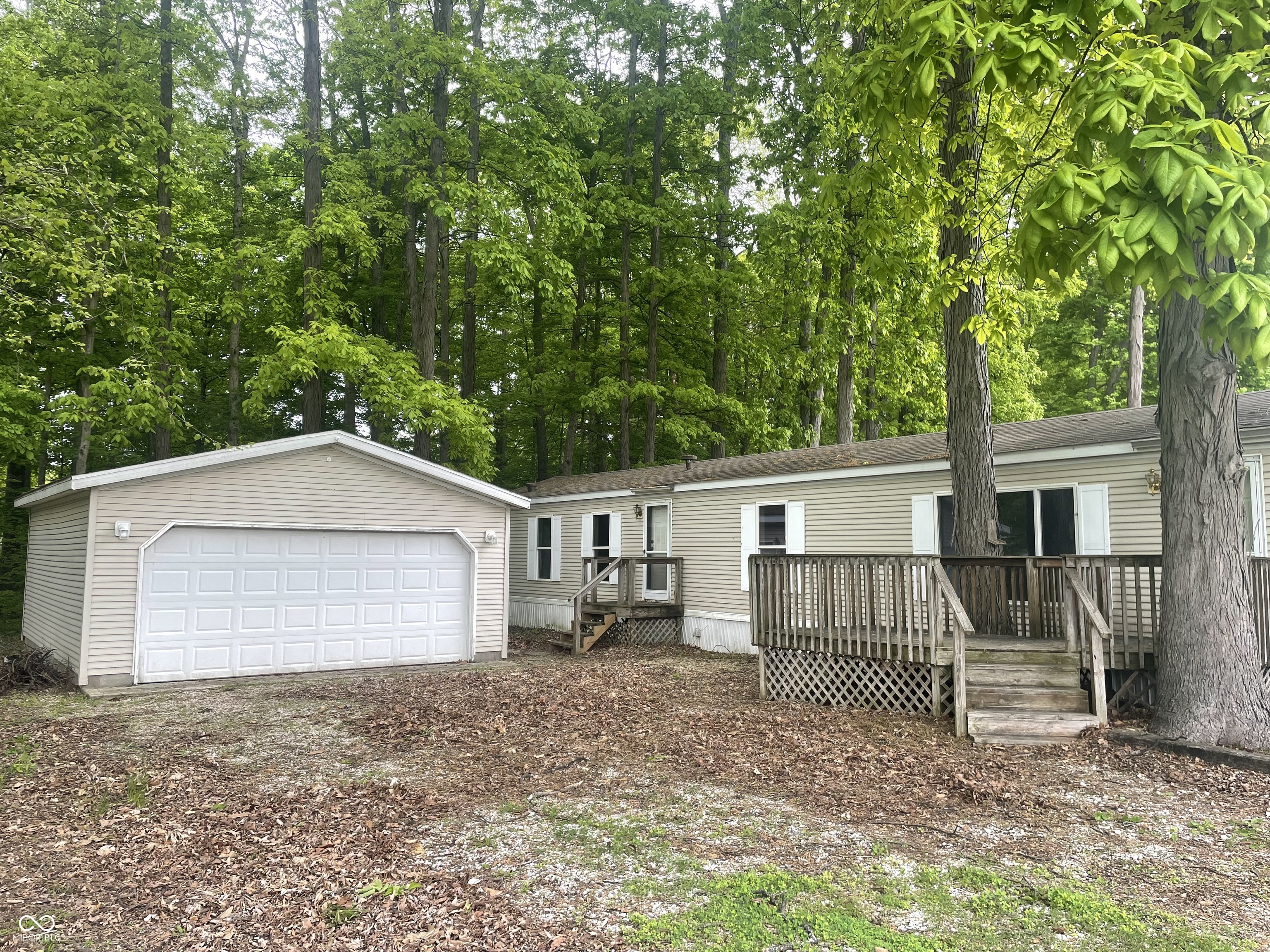 157 Lazy River Road