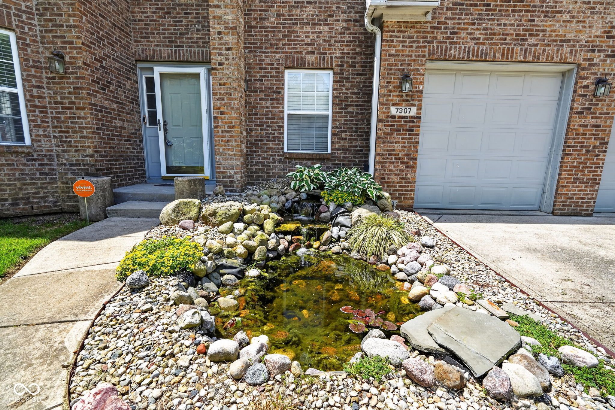 7307 Ponderosa Pines Place